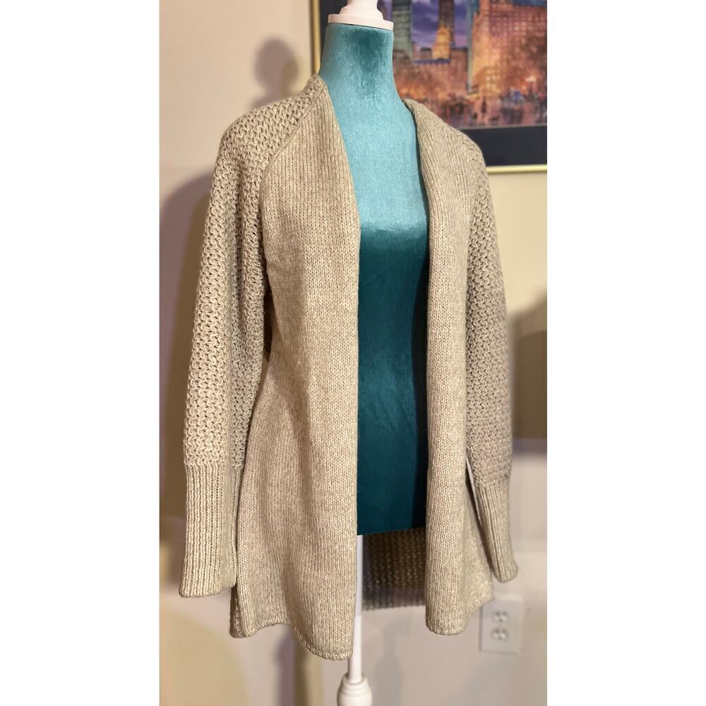 Sundance long cardigan
Excellent condition
Size medium